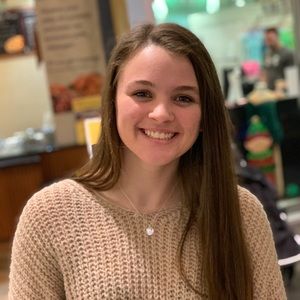 Meet your Posher, Abby